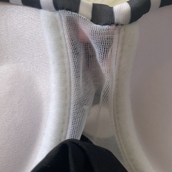 • Polka Dot Bikini Top - Picture 5 of 5